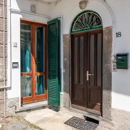 아파트 La Casa Del Pescatore *